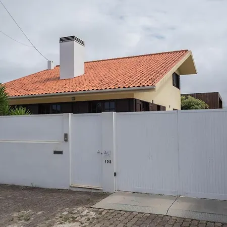 ヴィラ Esmoriz's House Garden Beach